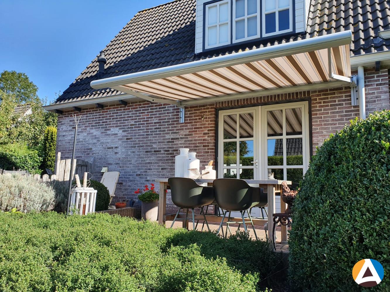 Allround Zonwering - Gaudi 300-3.png